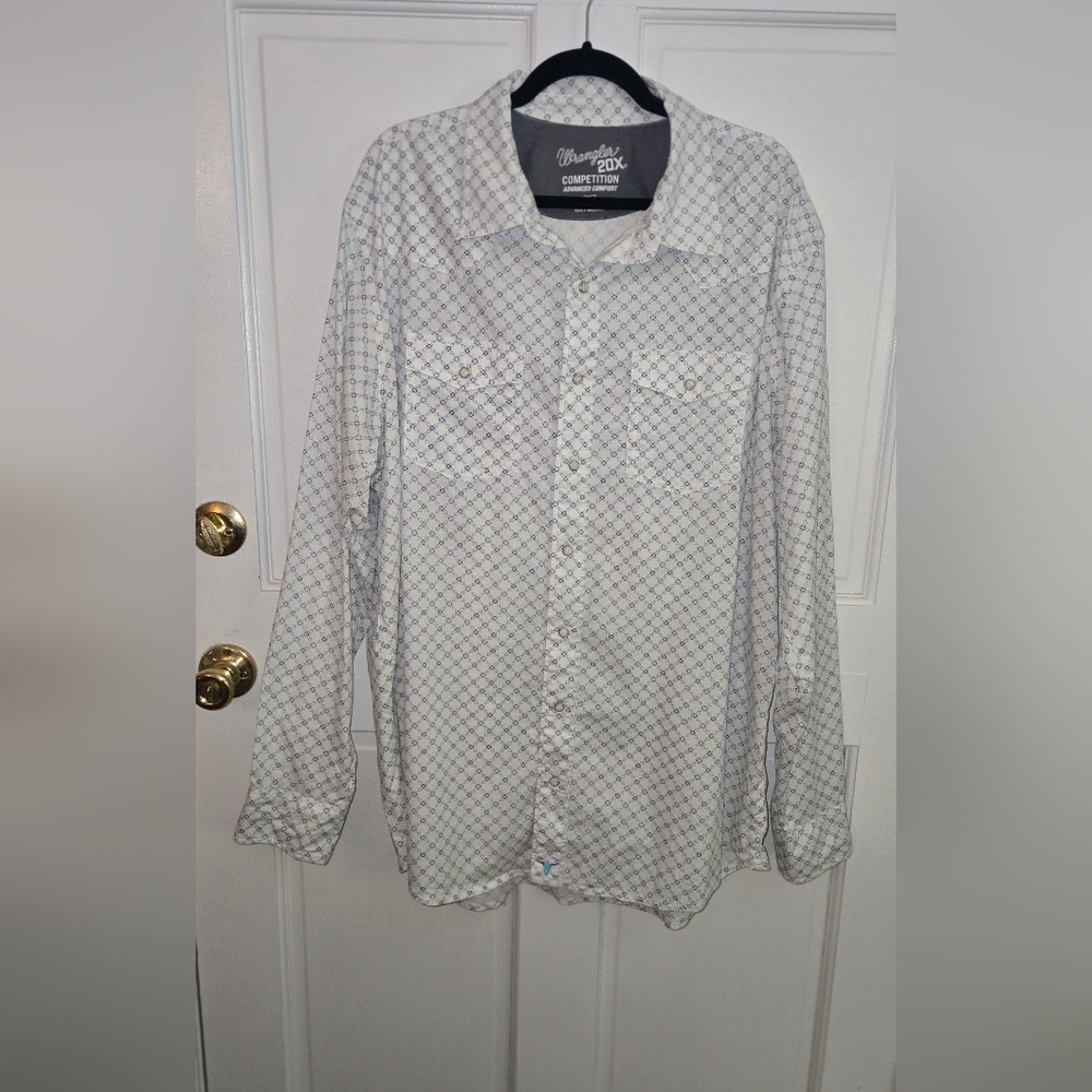 Wrangler Men's 20x Competion Advanced Comfort White Patterned Button Down Shirt